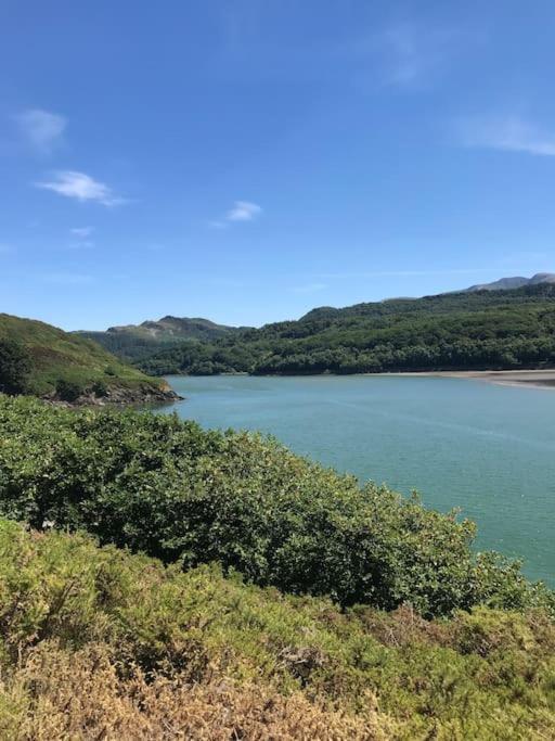 Snowdonia Mawddach Cabin + Hot Tub Barmouth Extérieur photo